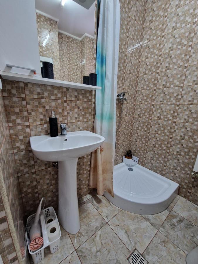 Apartamentul Florilor De Fan Azuga Exterior photo